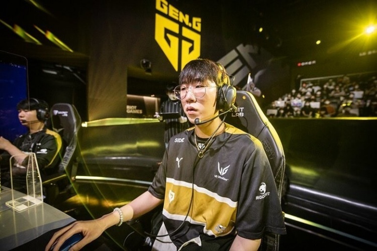 中掀起热潮 中掀起热潮