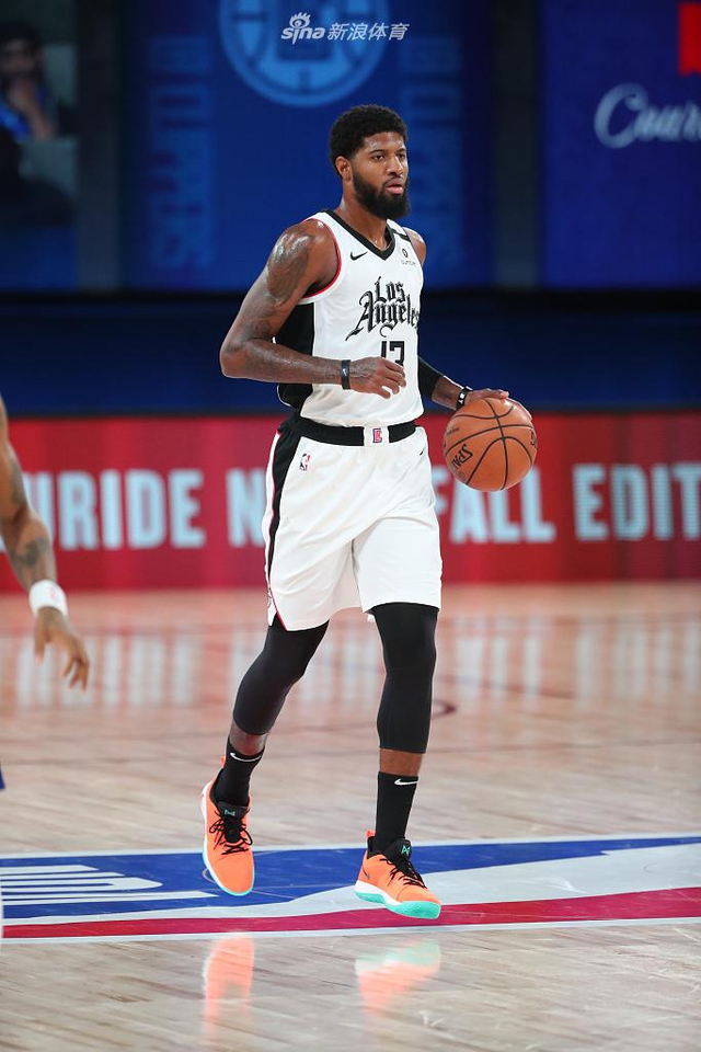 的赛场上总 的赛场上总