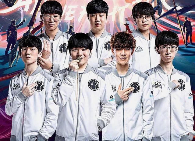 在英格兰足 在英格兰足